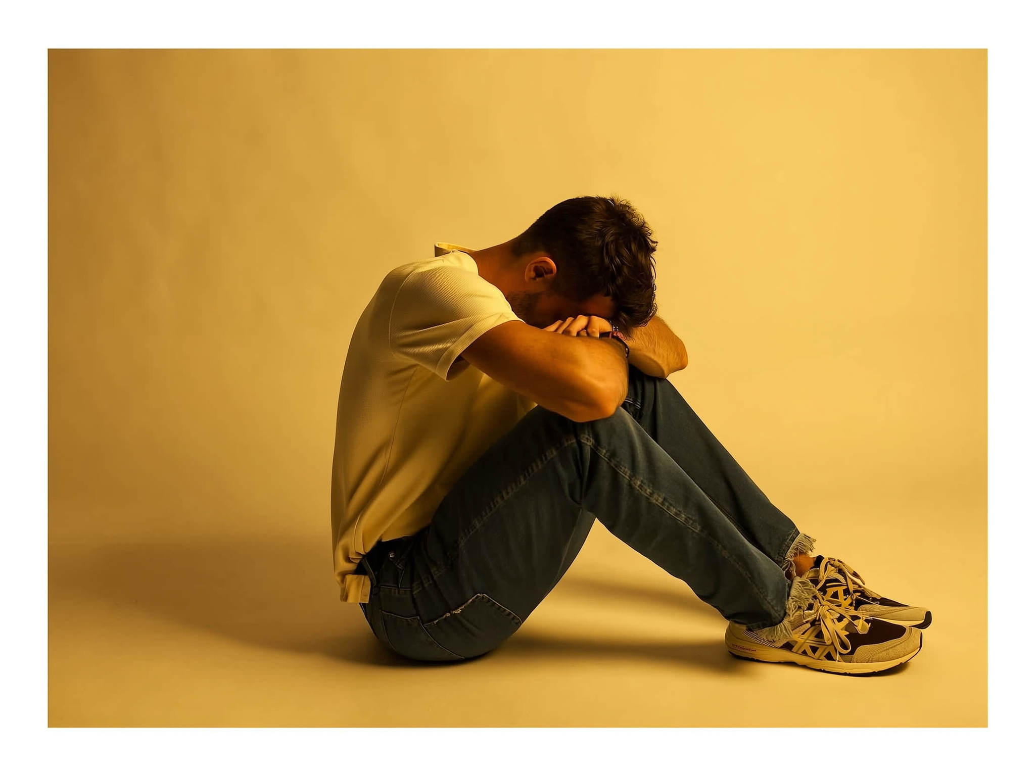 Depresión en Hombres: Síntomas Ocultos que Ignoras